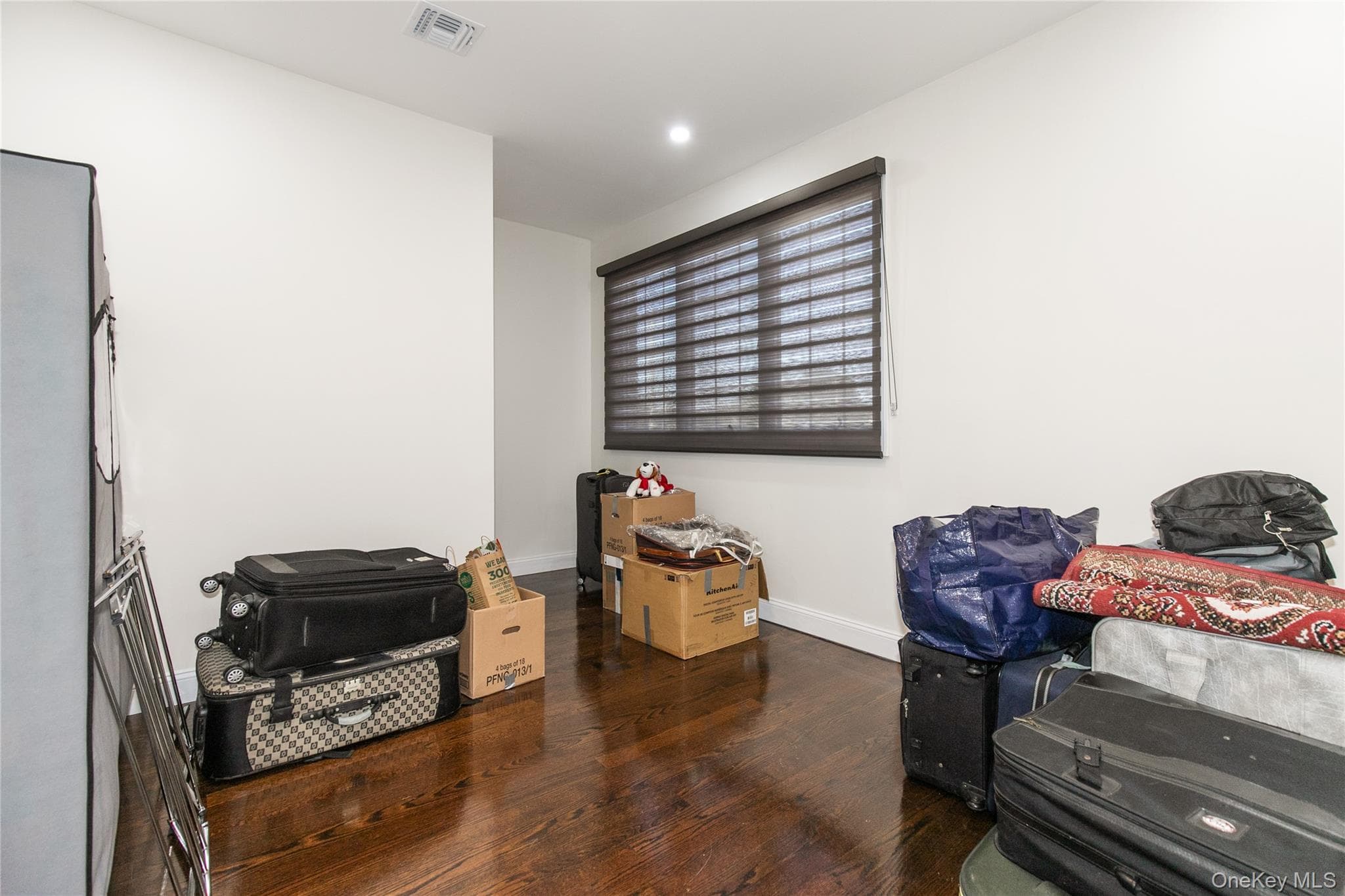 1519 New Hyde Park Drive thumbnail 10