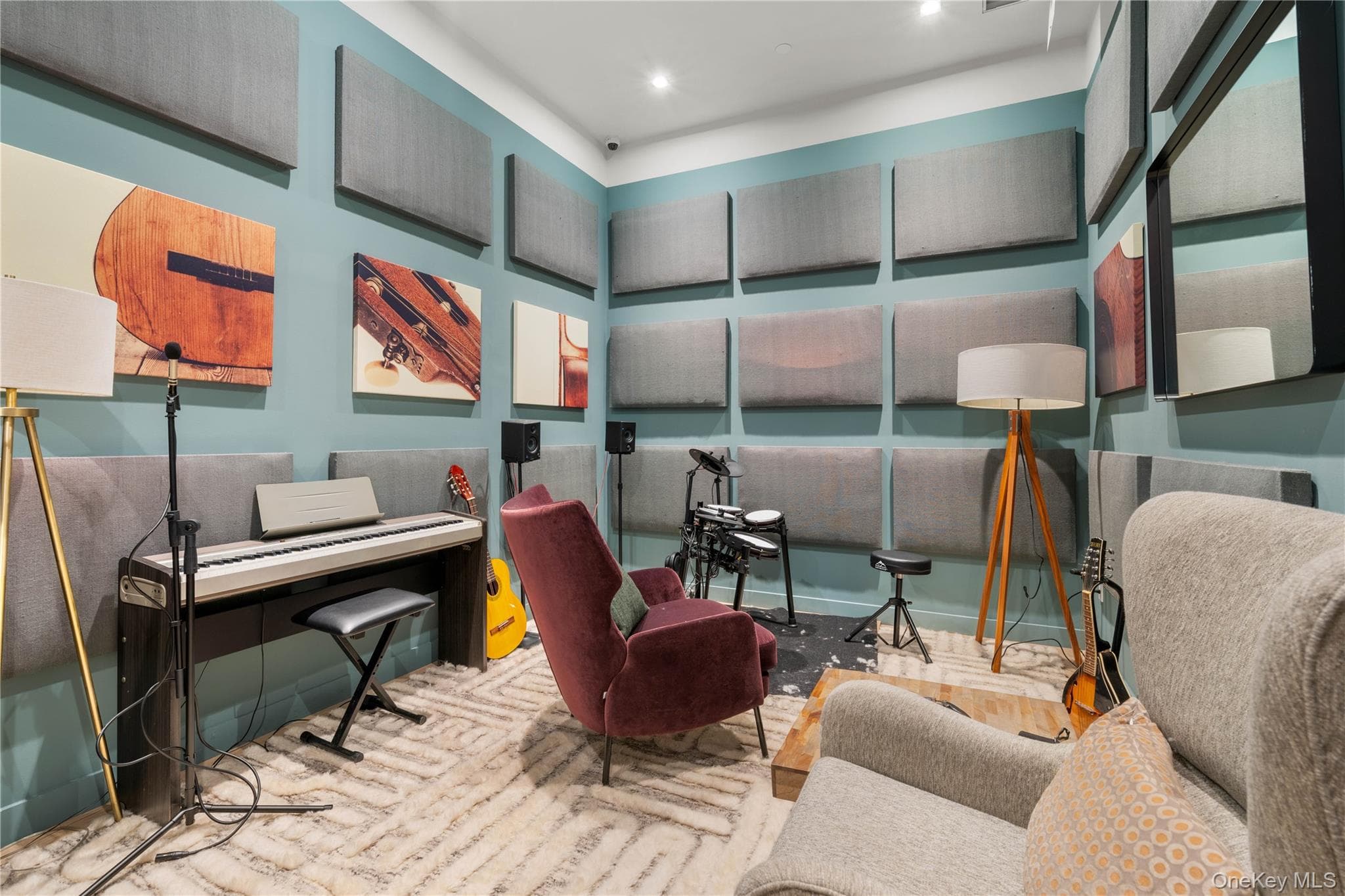 21-21 31st Street Unit: 2L thumbnail 15