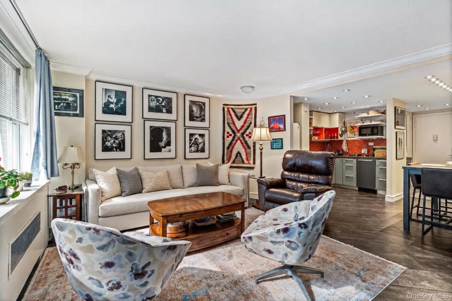 310 E 70th Street Unit: 1A thumbnail 2