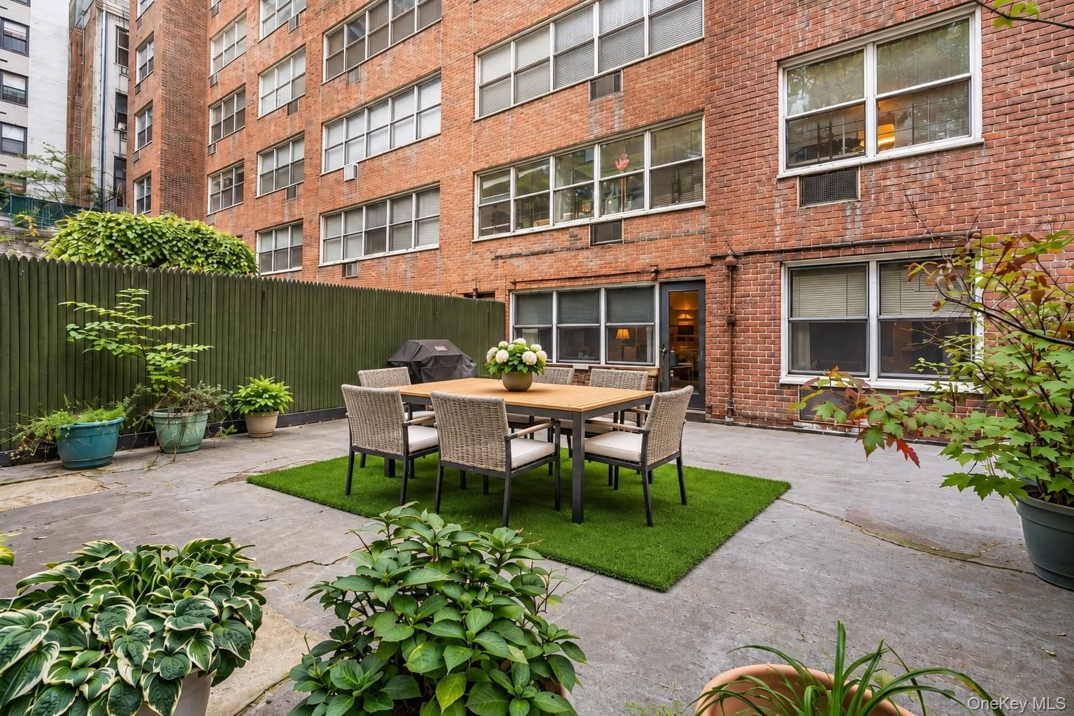 310 E 70th Street Unit: 1A thumbnail 16
