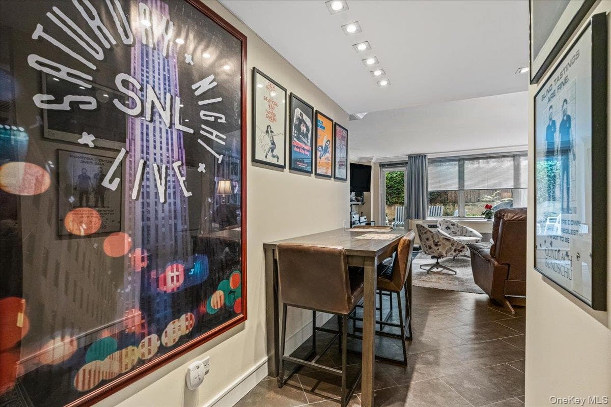 310 E 70th Street Unit: 1A thumbnail 5