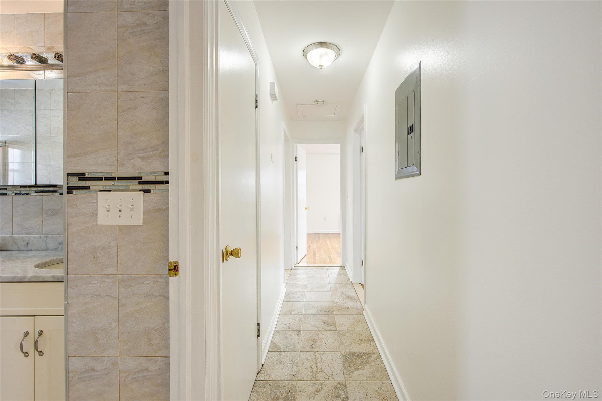 146-20 28th Avenue thumbnail 32