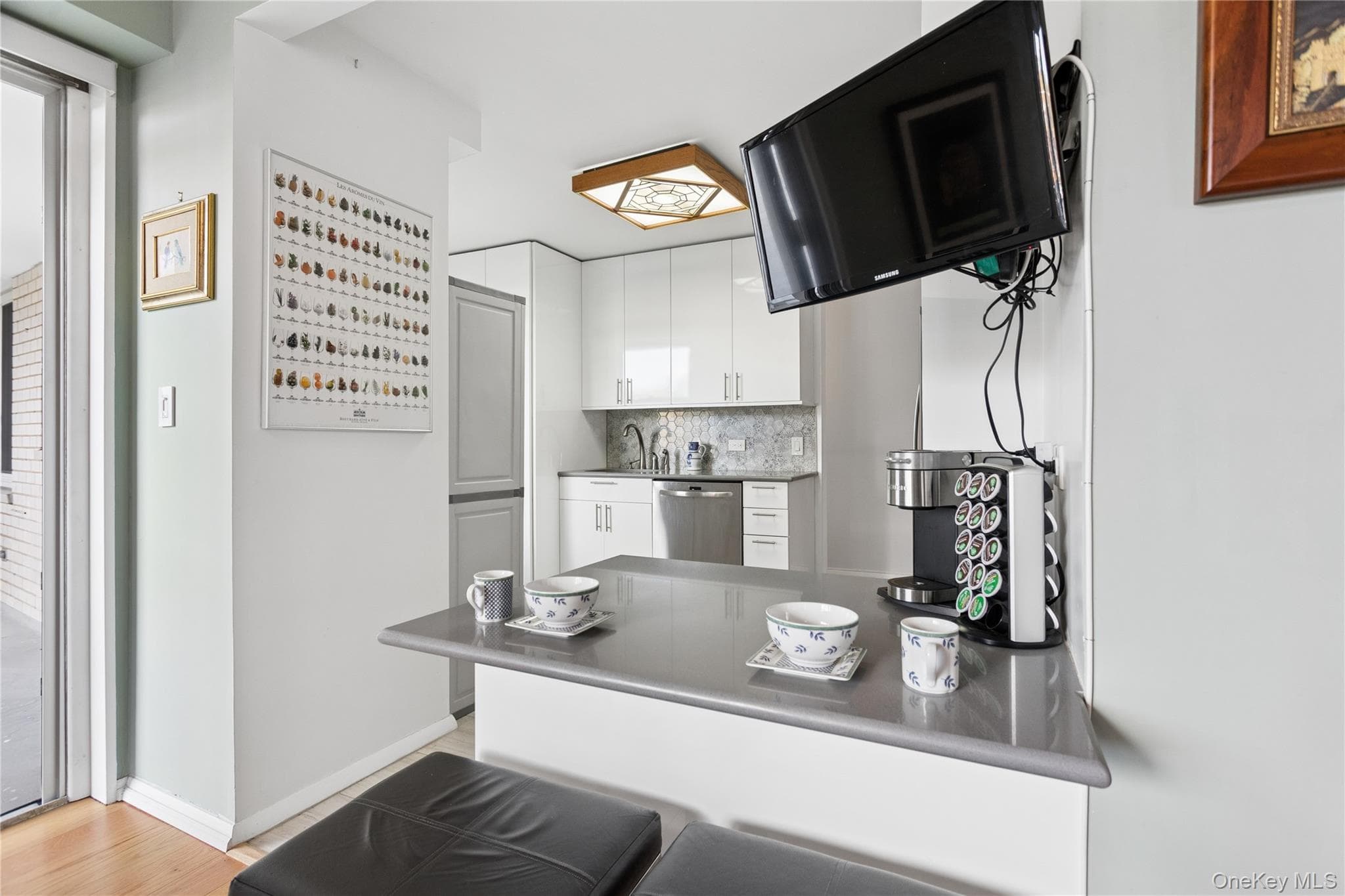 3333 Henry Hudson Parkway Unit: 2A thumbnail 6