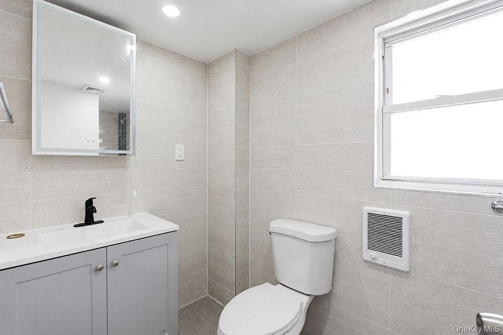 44 Broadway thumbnail 14