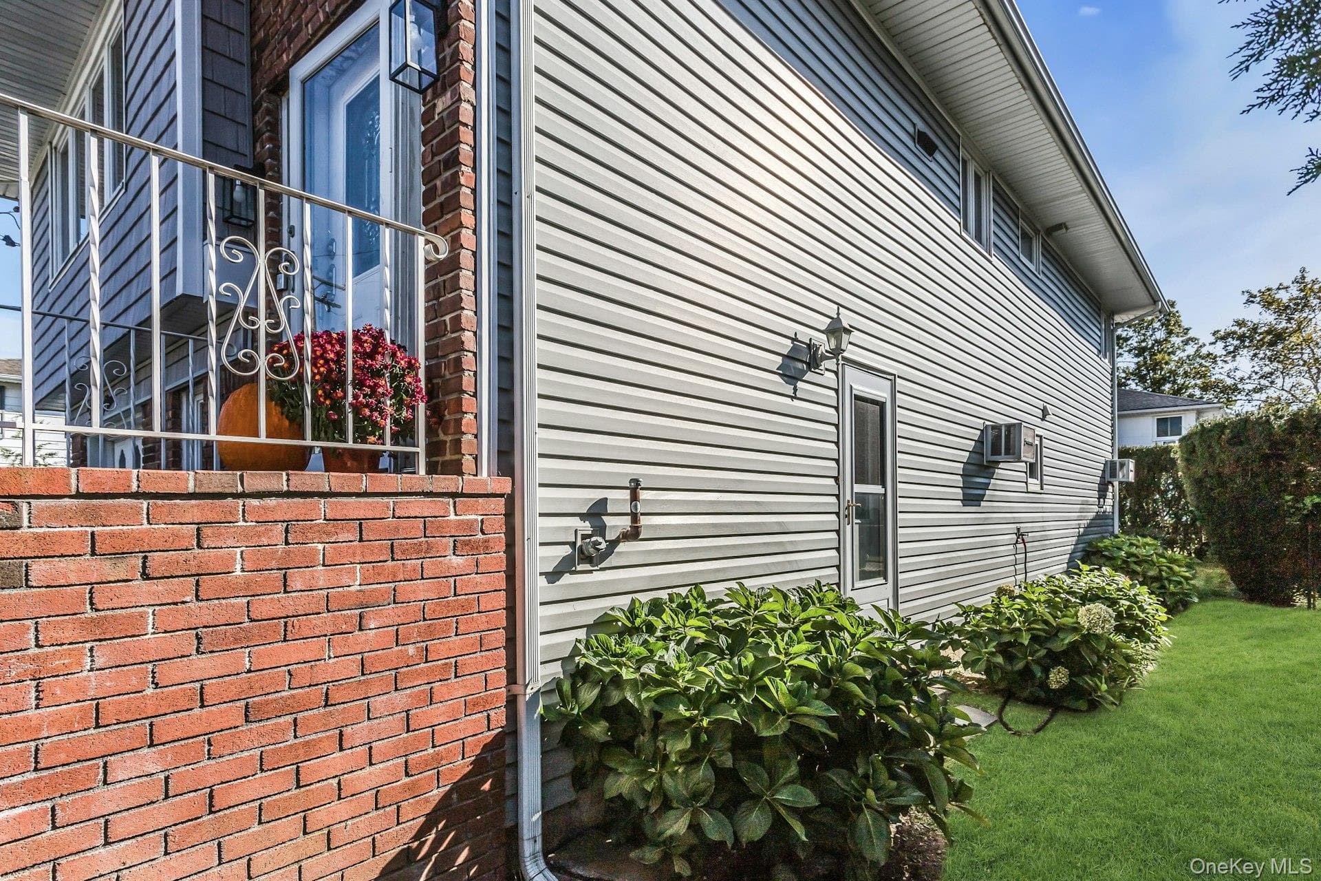 449 Bambrick Street thumbnail 28