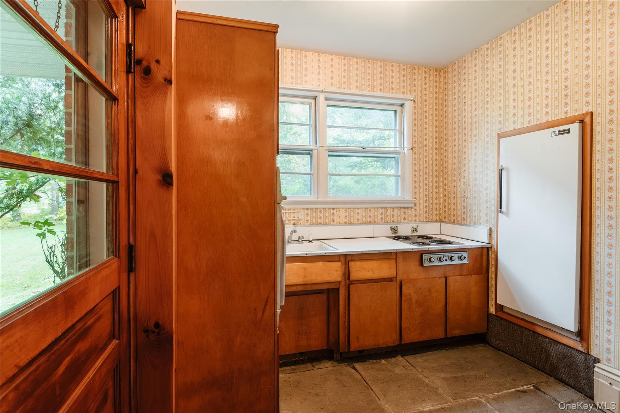 13 Edgewood Drive thumbnail 27