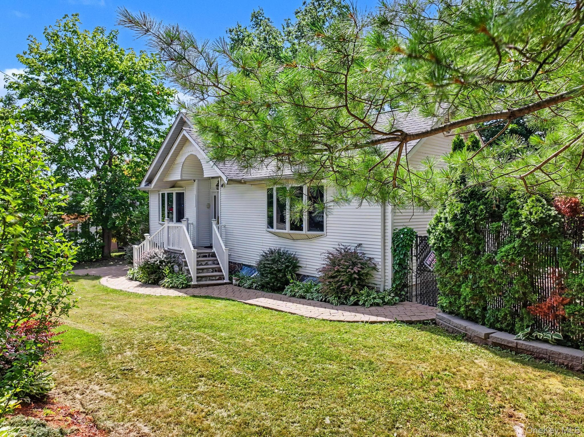 42 Highview Avenue thumbnail 4