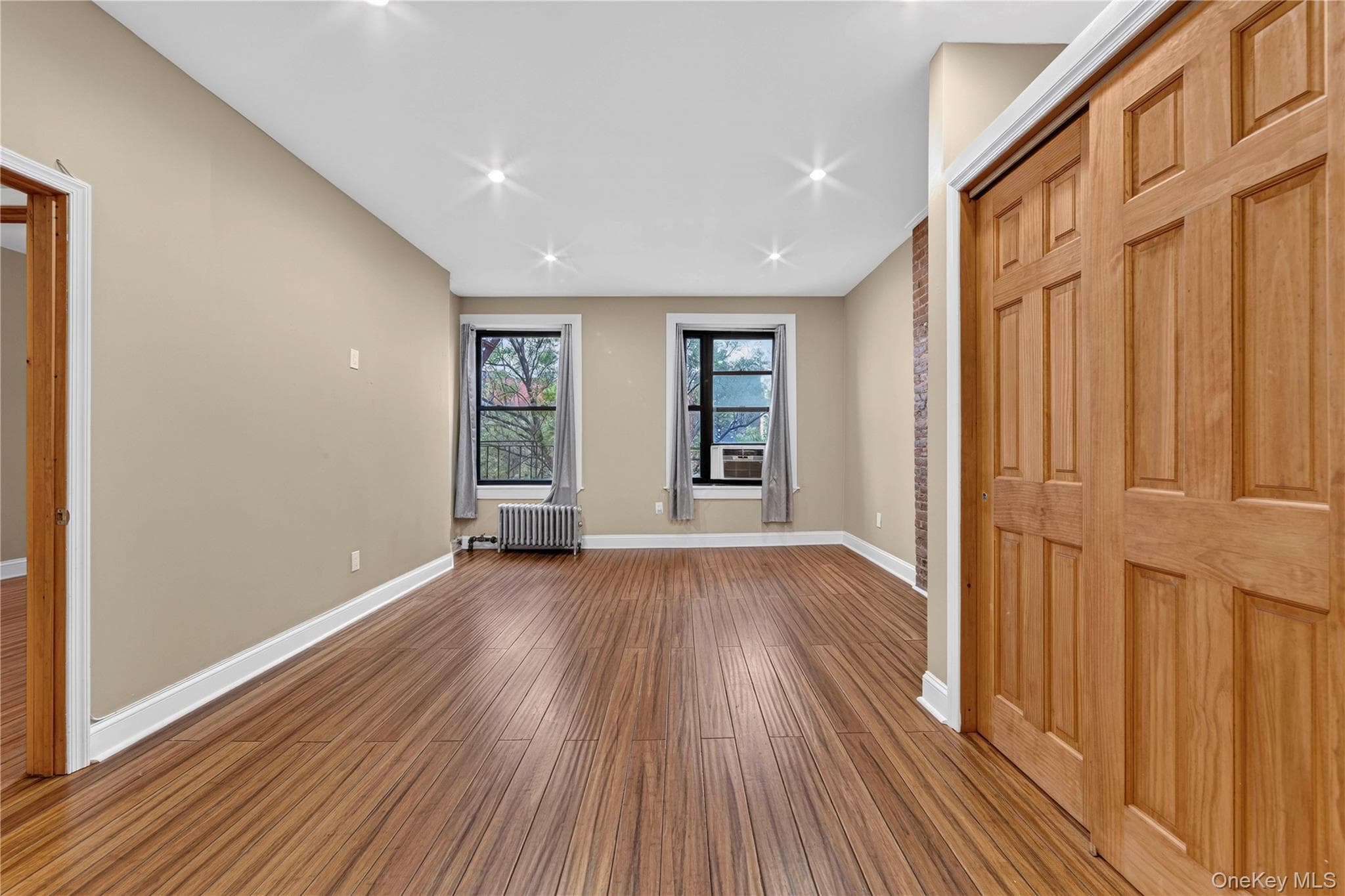 237 135th Street Unit: 4A thumbnail 6