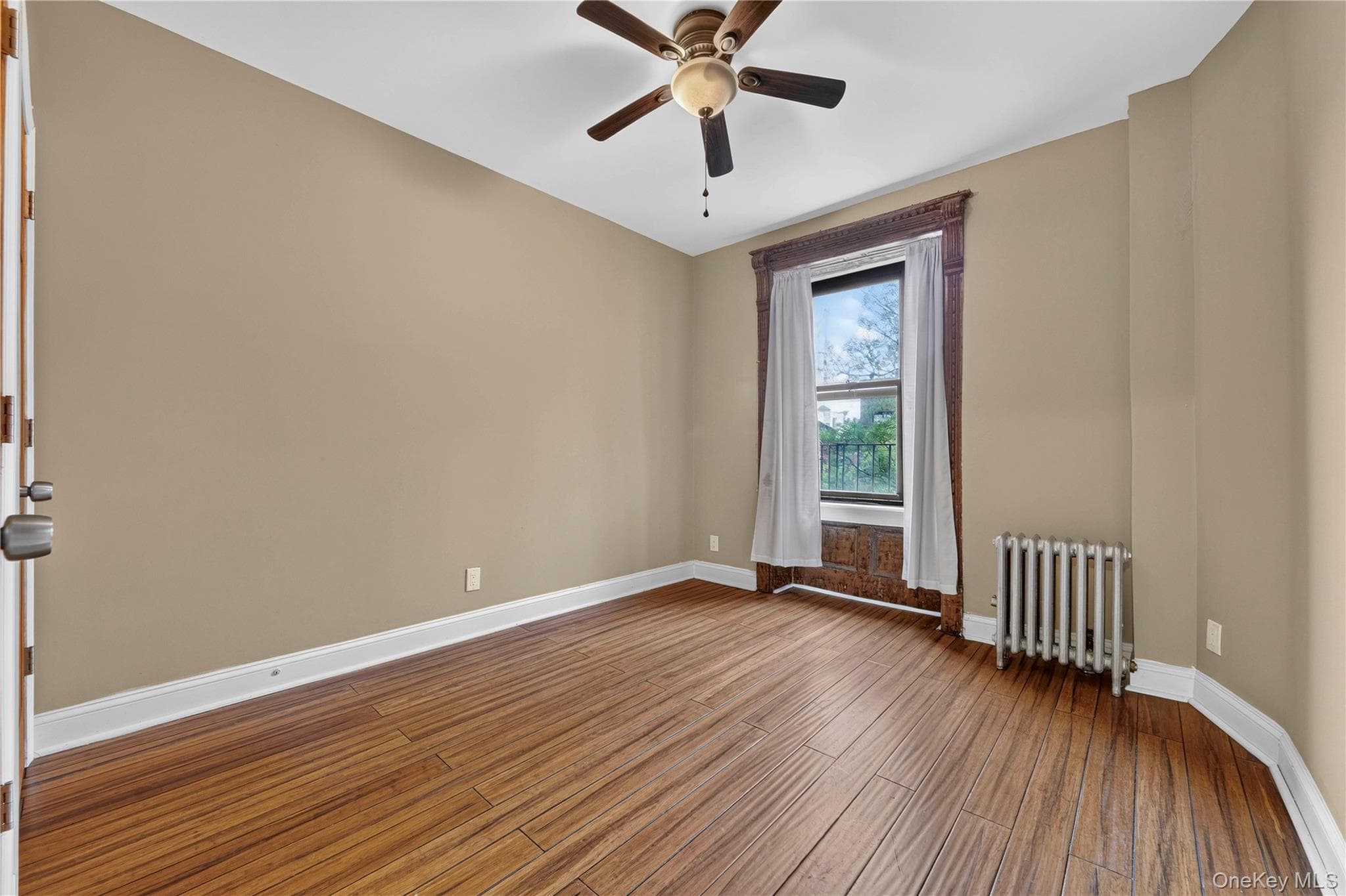 237 135th Street Unit: 4A thumbnail 8