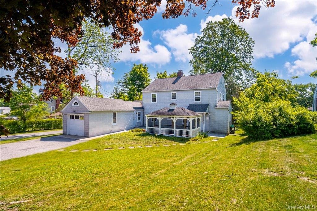 45 Summit Street, Monroe