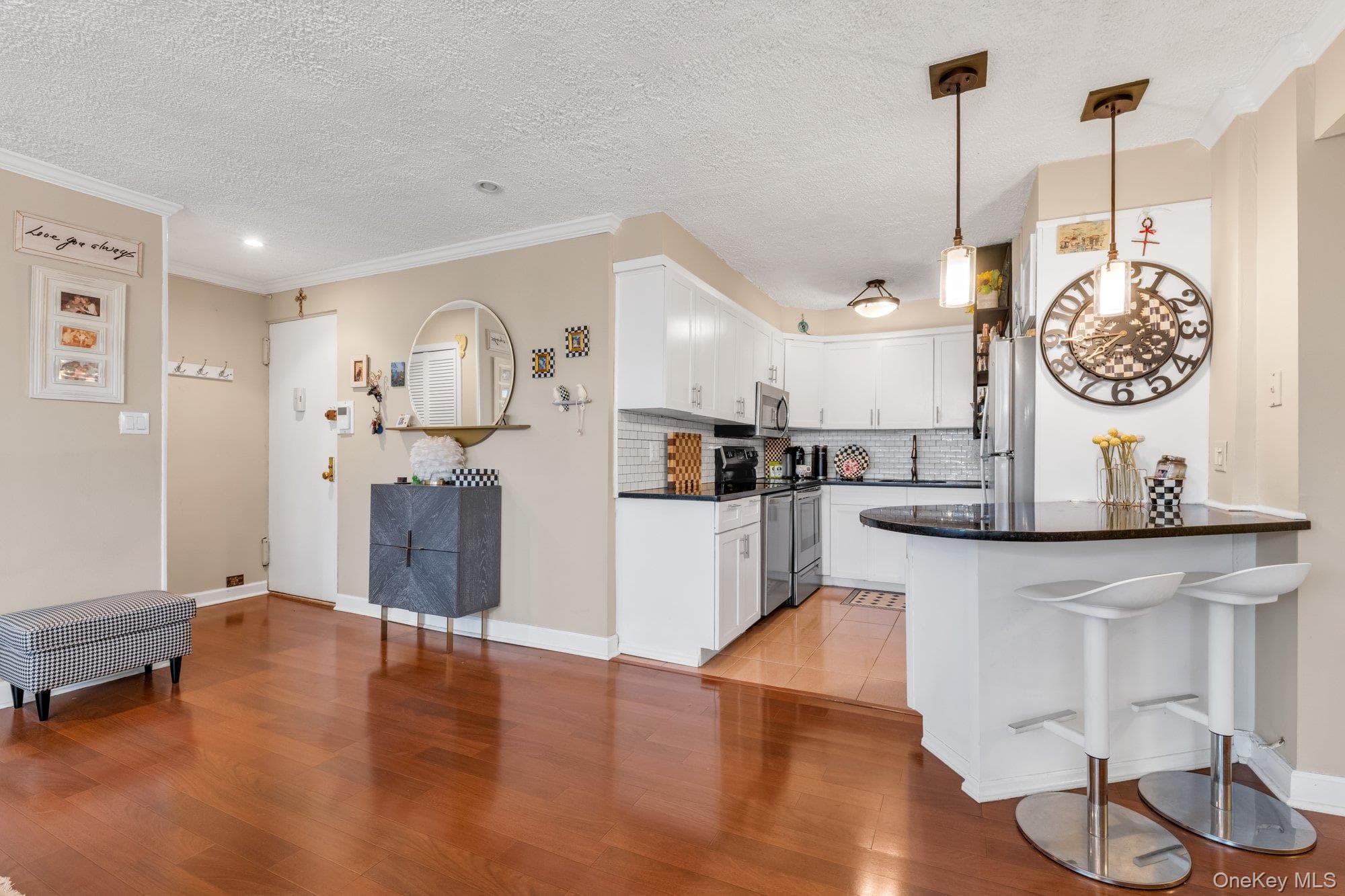 10-24 166 St. Street Unit: 7C thumbnail 5