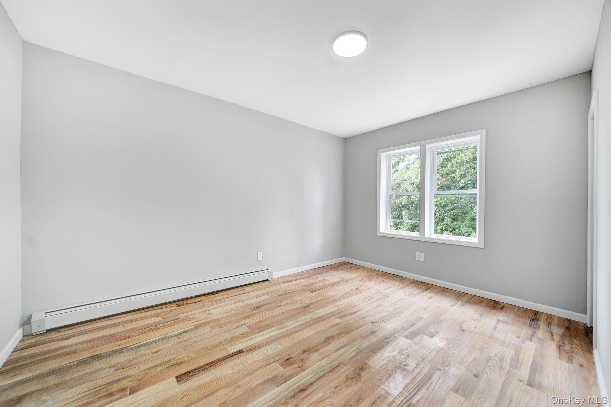 21933 Edgewood Avenue thumbnail 13