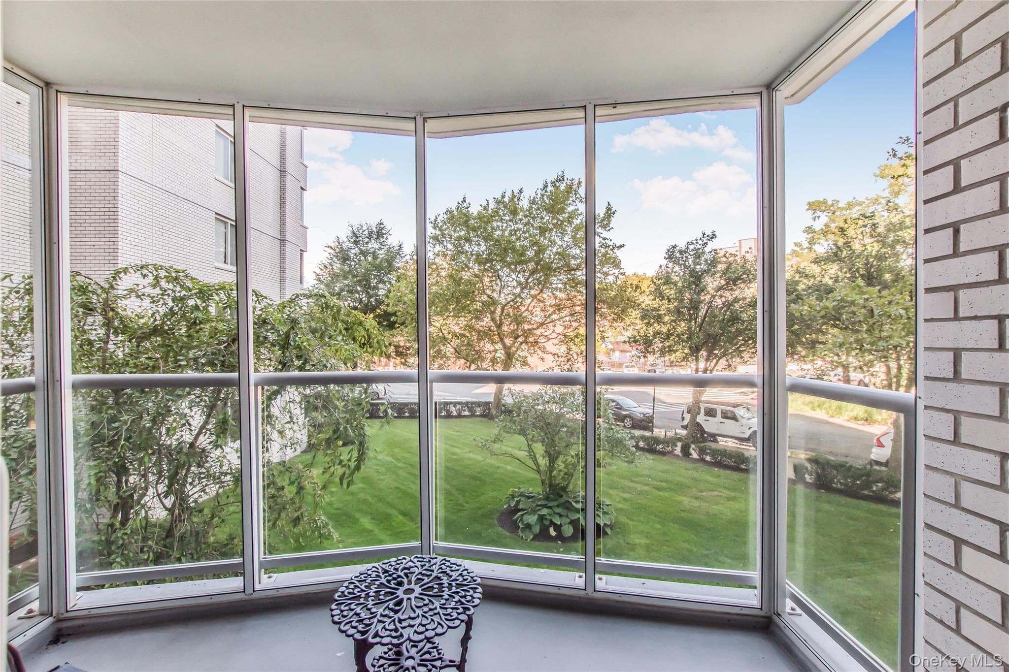 3333 Henry Hudson Parkway Unit: 2R thumbnail 9