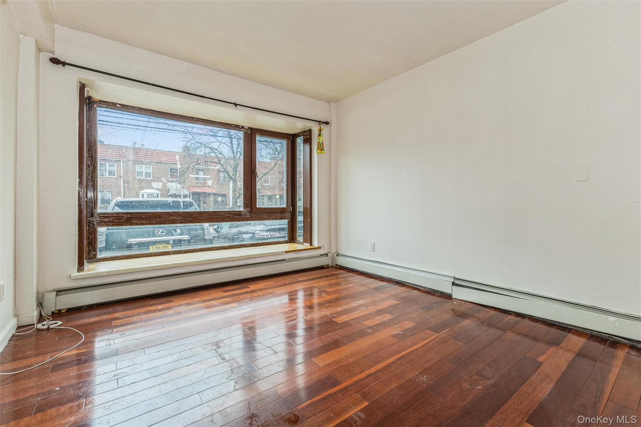 57-35 Lawrence St St Unit: CF-BA thumbnail 2