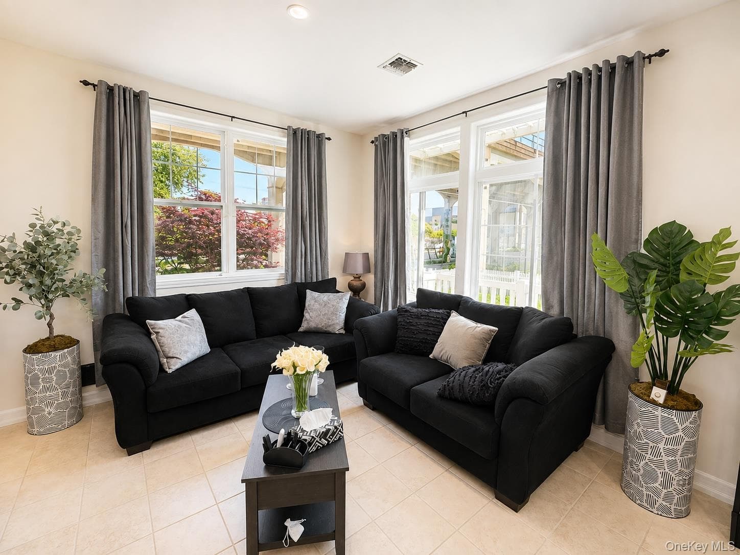 252 Beach Breeze Place thumbnail 6