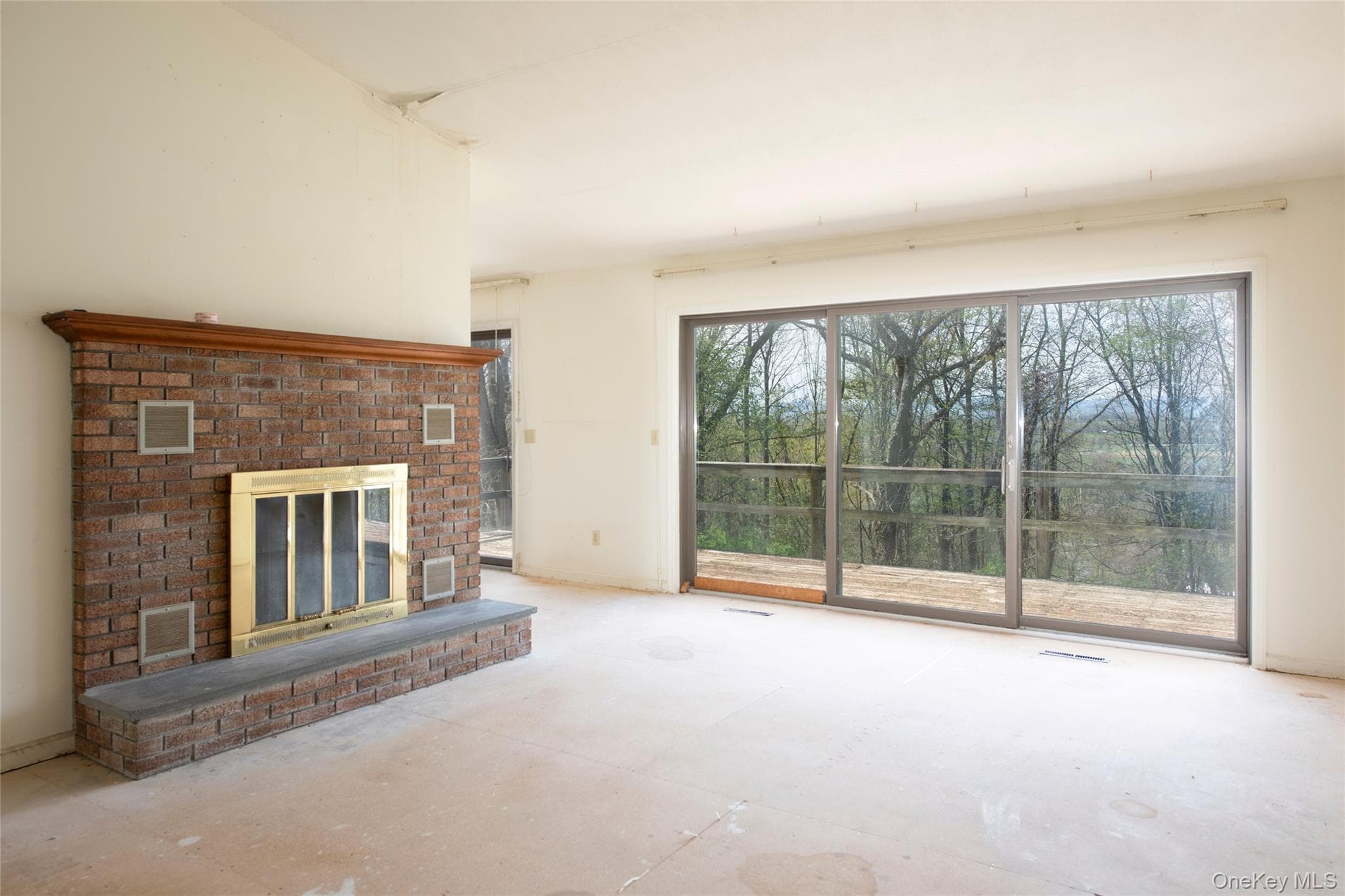 97 Spencer Drive thumbnail 5