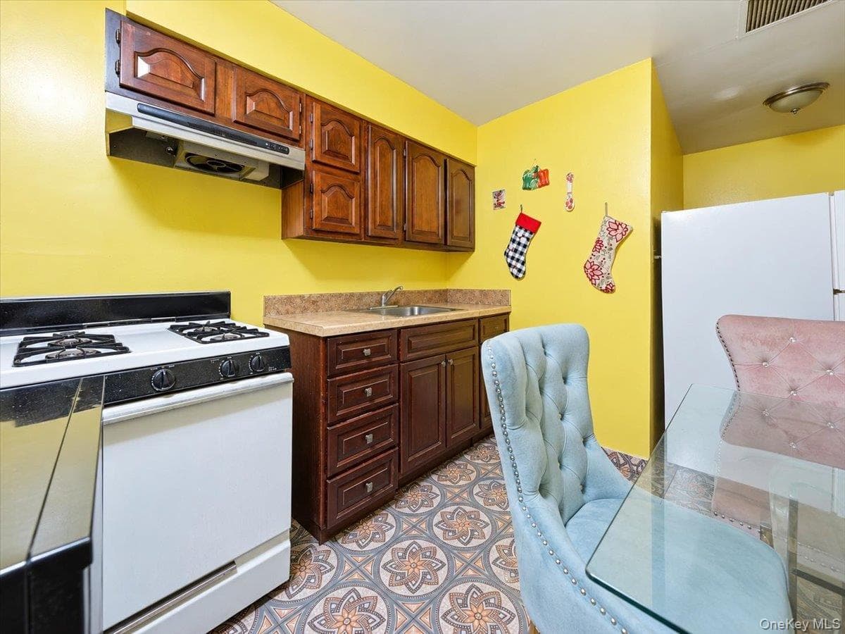 3919 Grace Avenue thumbnail 37