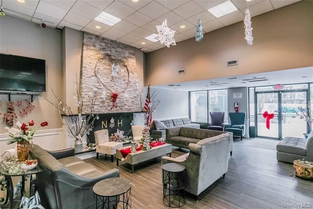 45 Richmond Boulevard Unit: 2B thumbnail 23