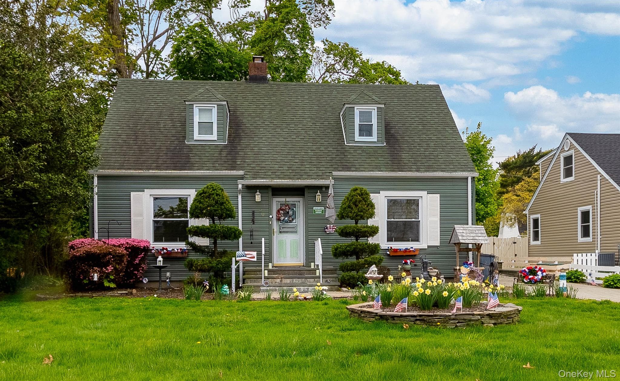 90 Sunset Road photo 1