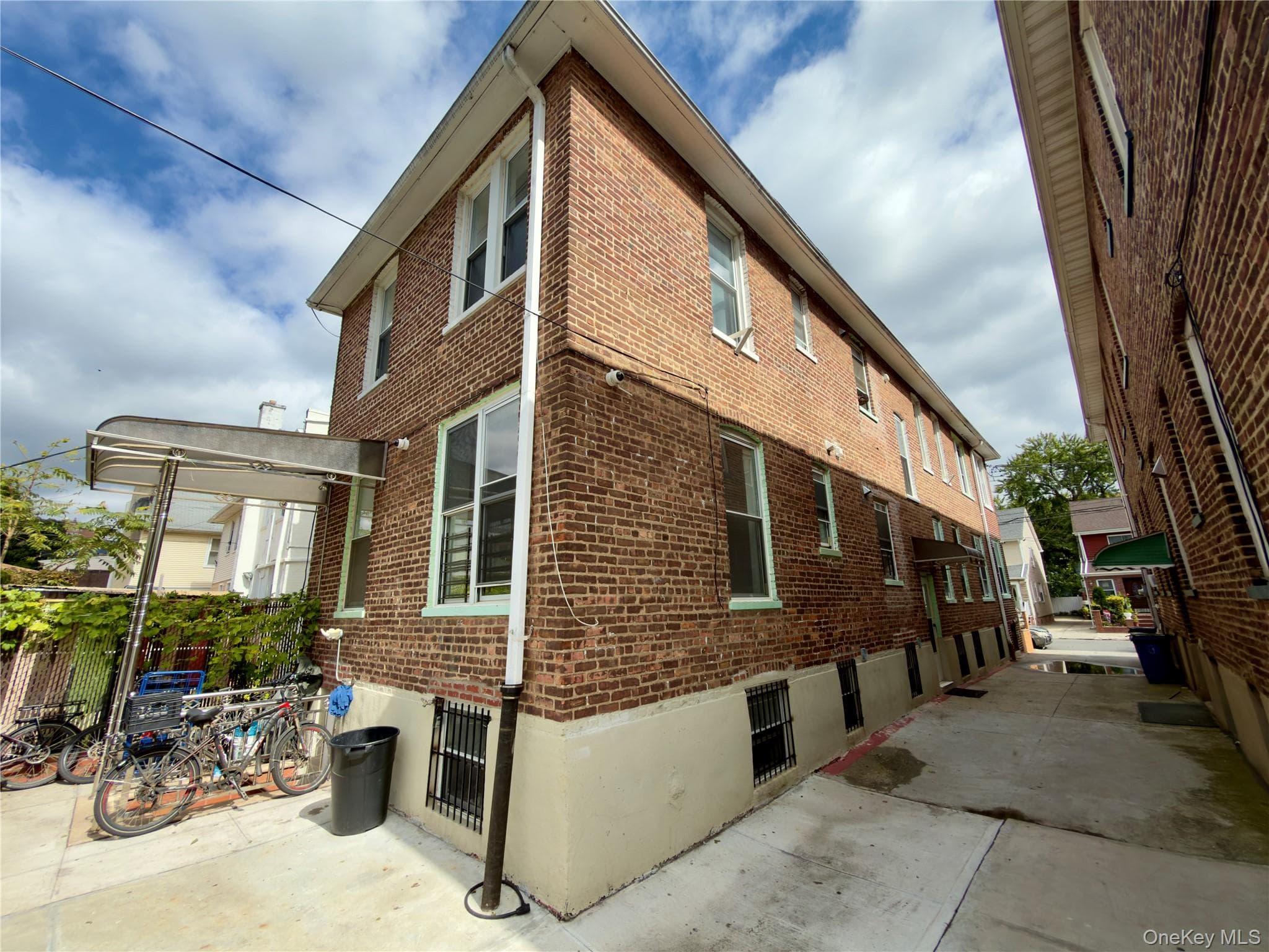 1214 E 34th Street thumbnail 24