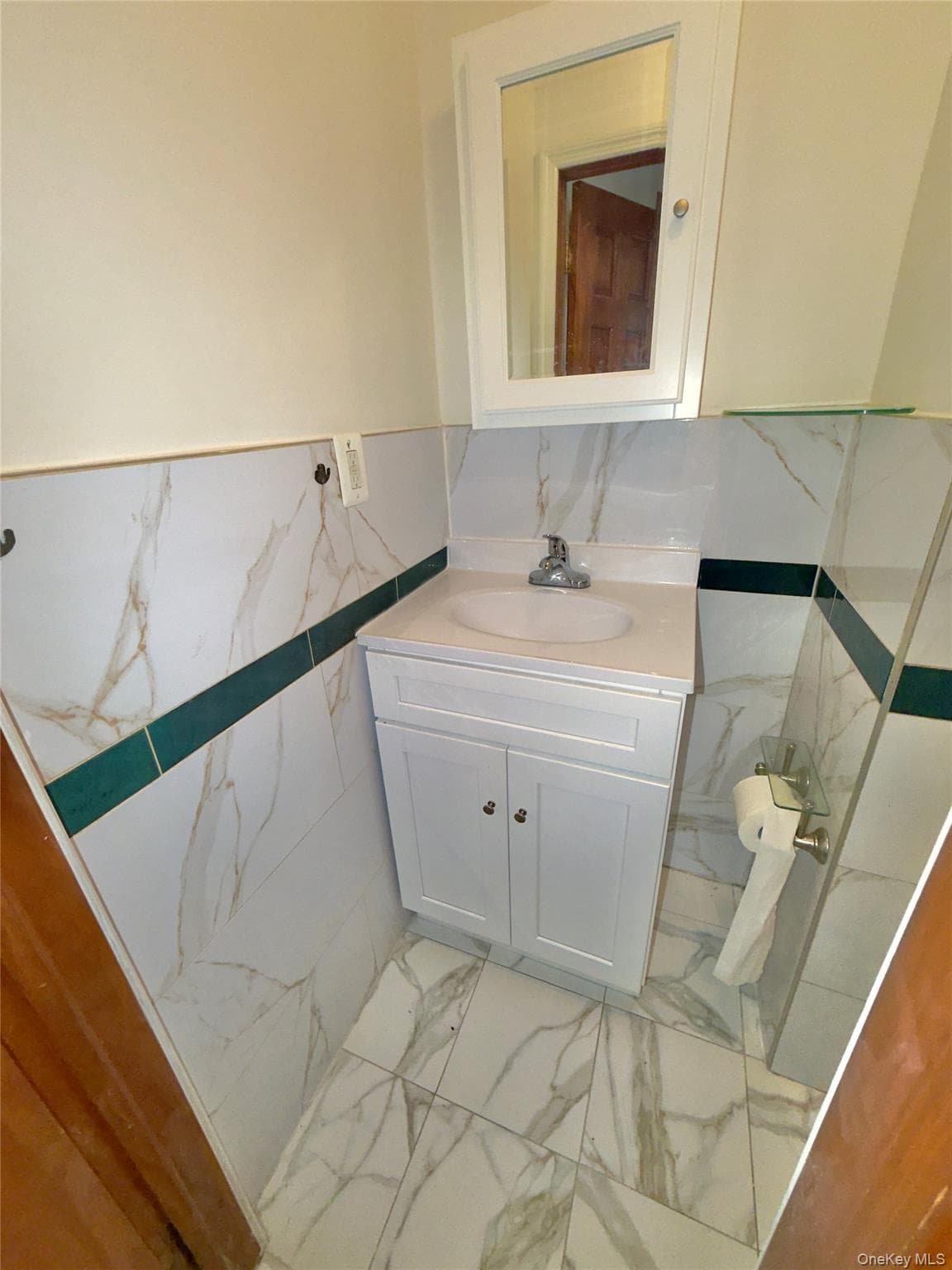 1214 E 34th Street thumbnail 14
