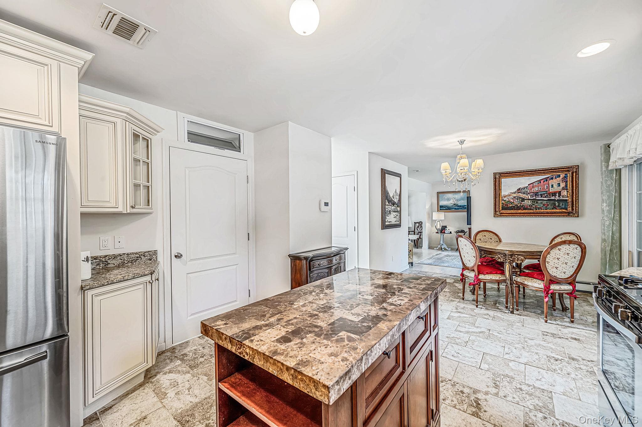 13 Glenmore Avenue thumbnail 6