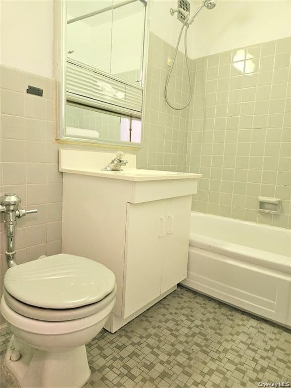 99-06 58 Avenue Unit: 3H thumbnail 18