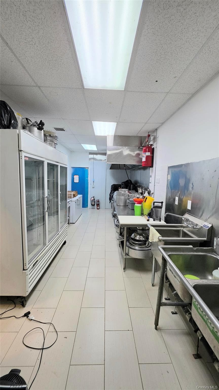 68-12 Fresh Meadow Lane Ln thumbnail 9