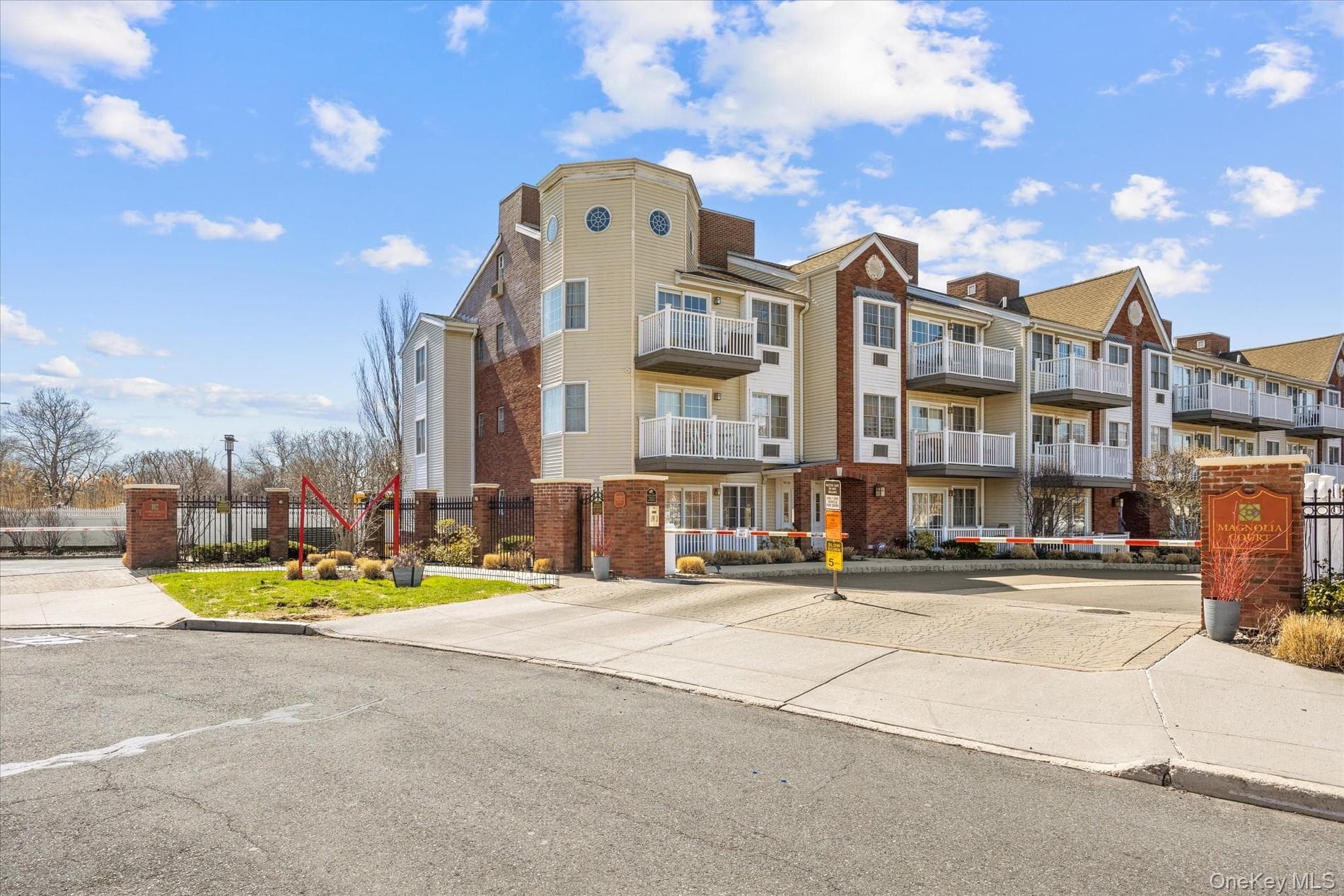 9428 Magnolia Court Unit: 3A, Ozone Park