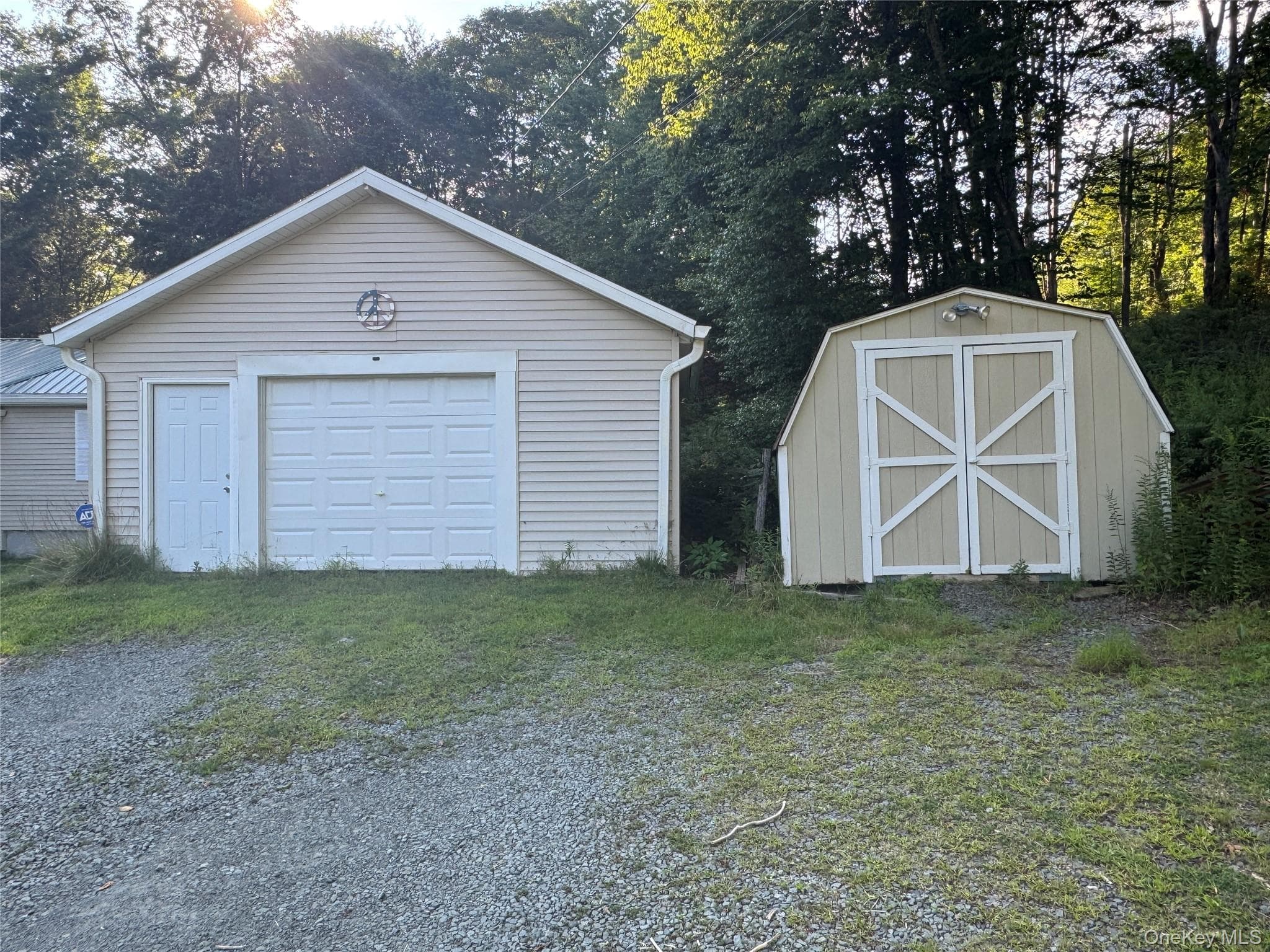 131 Ferndale Road thumbnail 15