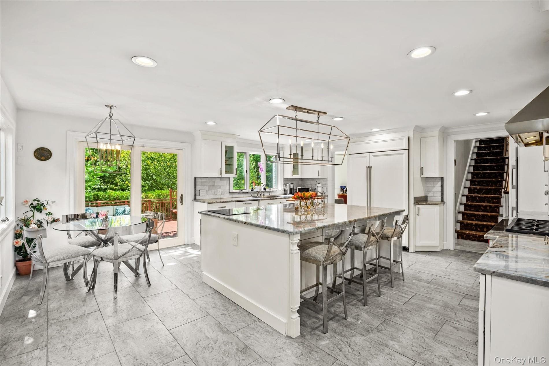 10 Vista Drive thumbnail 13