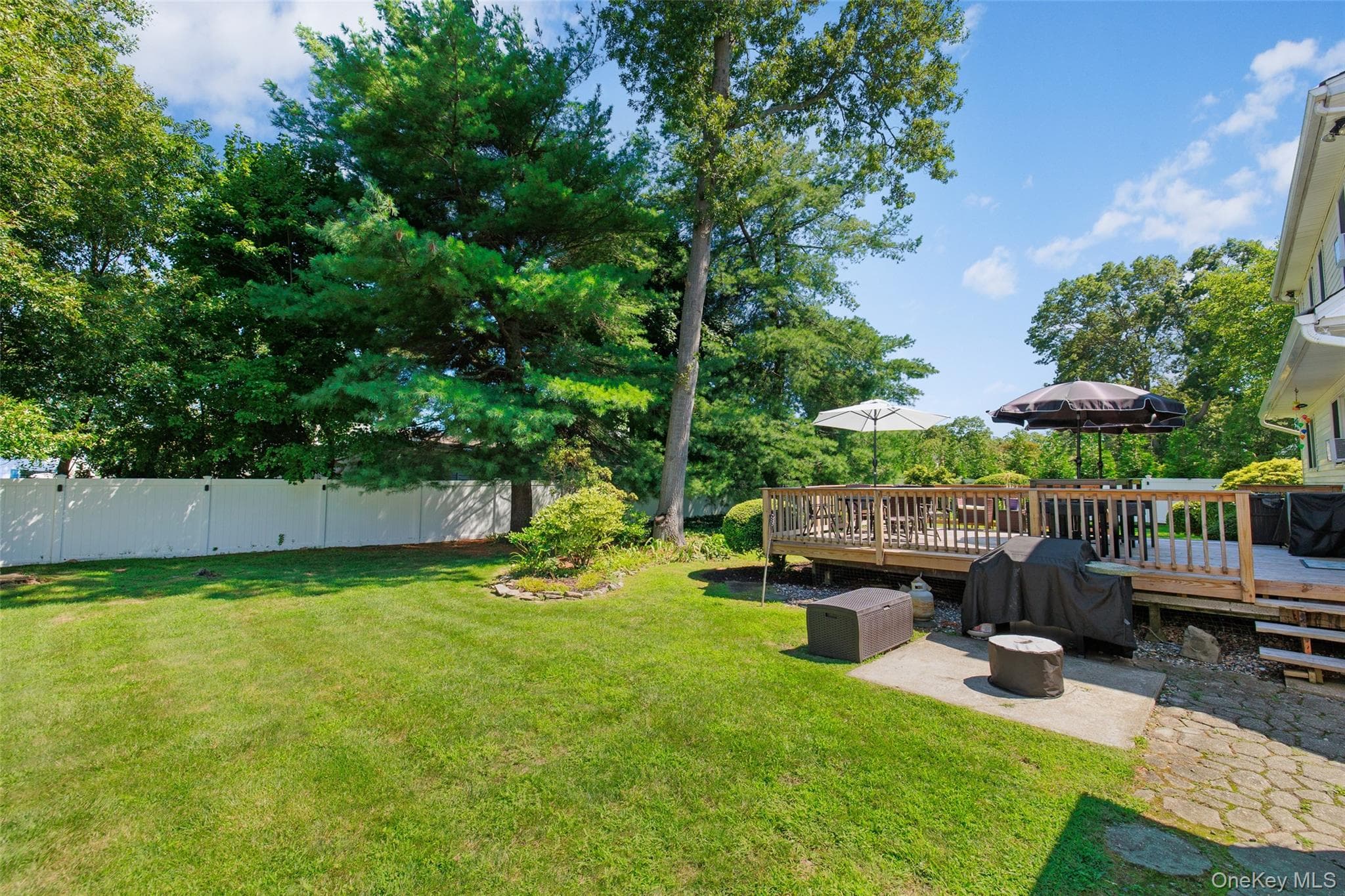 13 Westwood Drive thumbnail 23