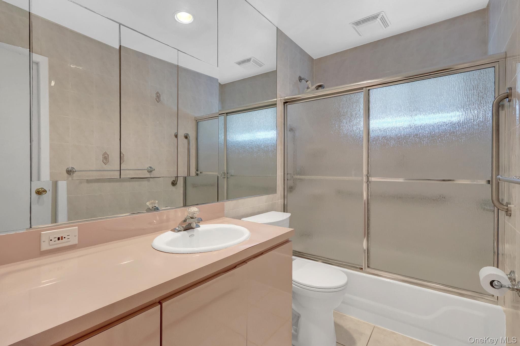 45 Florence Avenue thumbnail 14
