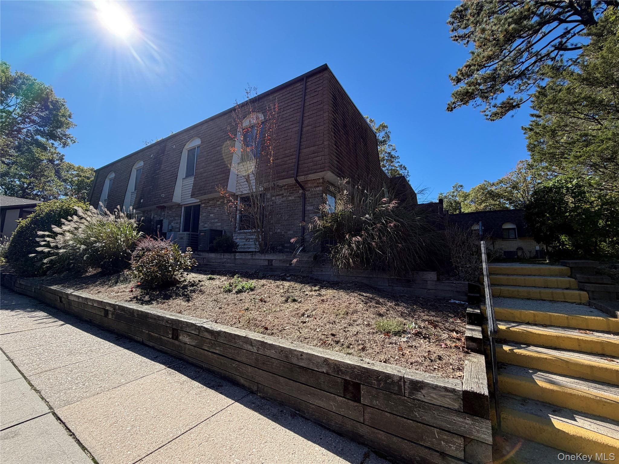 221 Sagamore Hills Drive Unit: 221 thumbnail 20