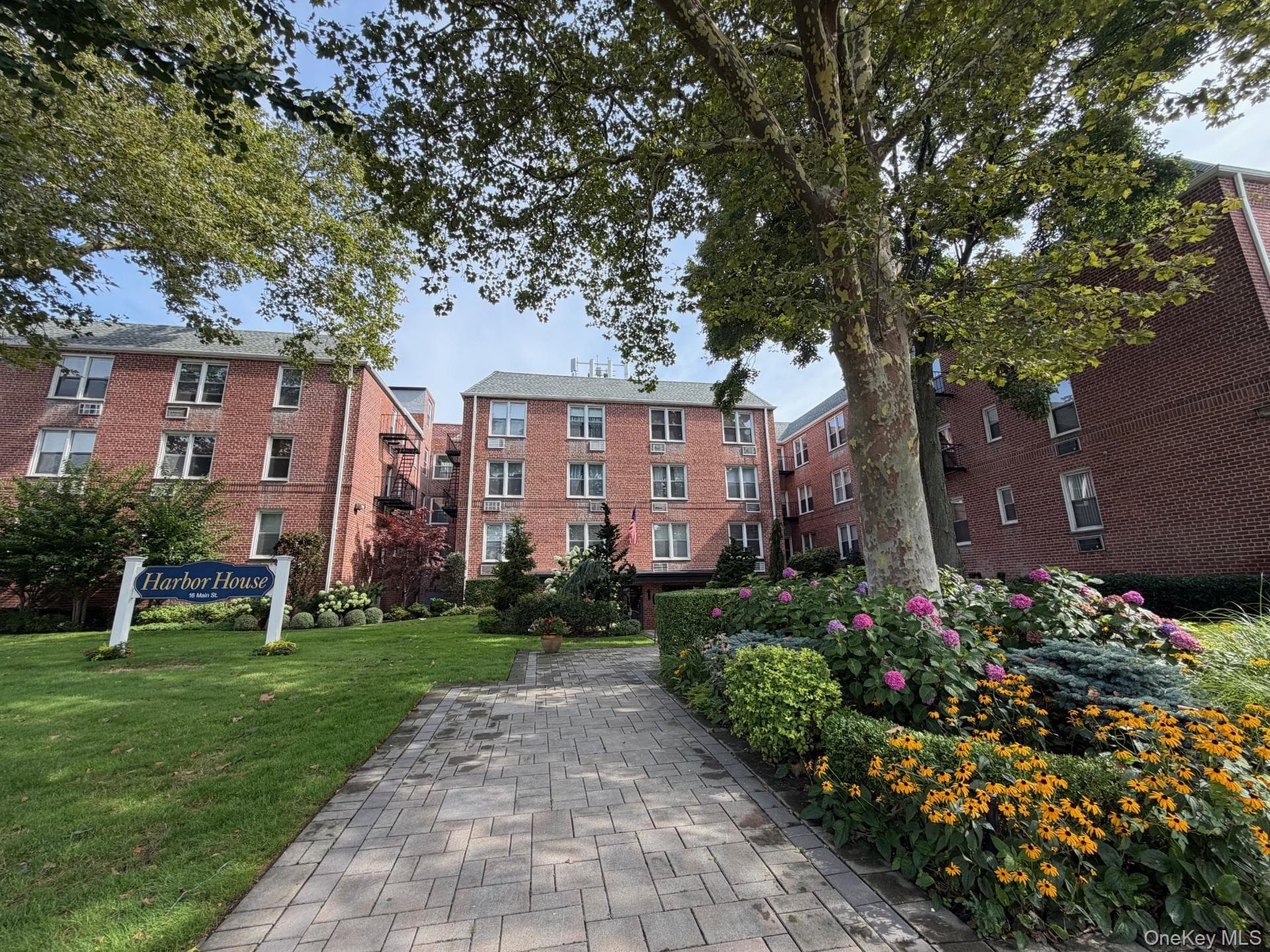 16 Main Street Unit: J-2 thumbnail 2