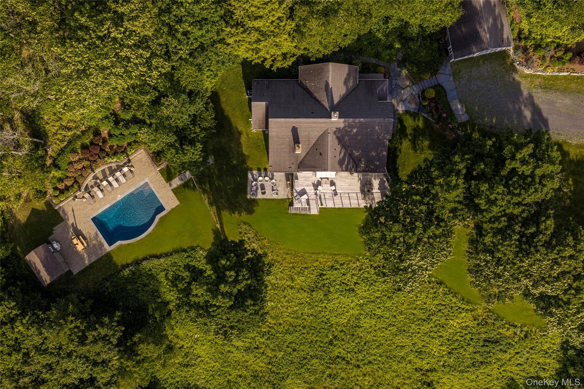 116 Ridge Road thumbnail 2