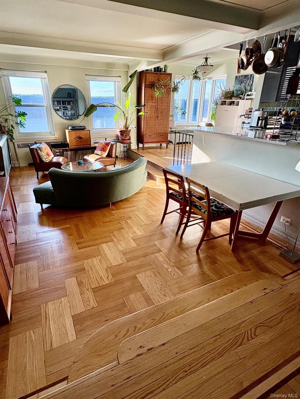 250 Cabrini Boulevard Unit: 4A thumbnail 4