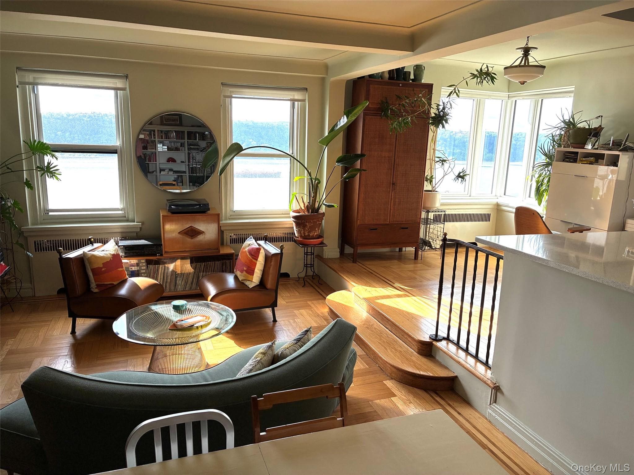 250 Cabrini Boulevard Unit: 4A thumbnail 5