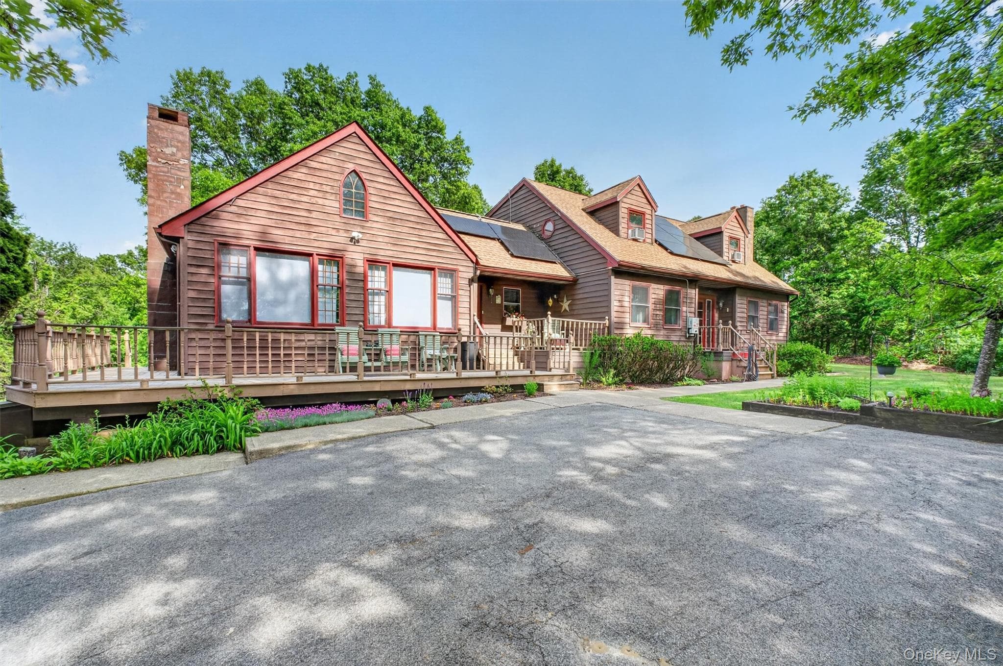 112 Dubois Road thumbnail 43