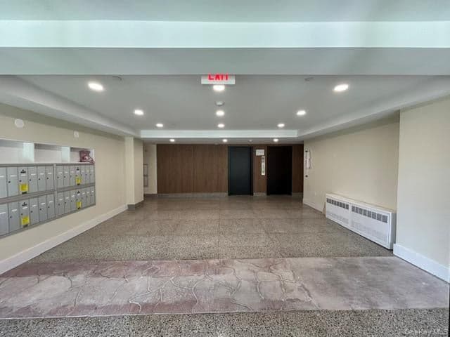 671 Bronx River Road Unit: 6G thumbnail 2