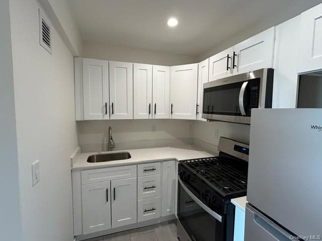 671 Bronx River Road Unit: 6G thumbnail 3