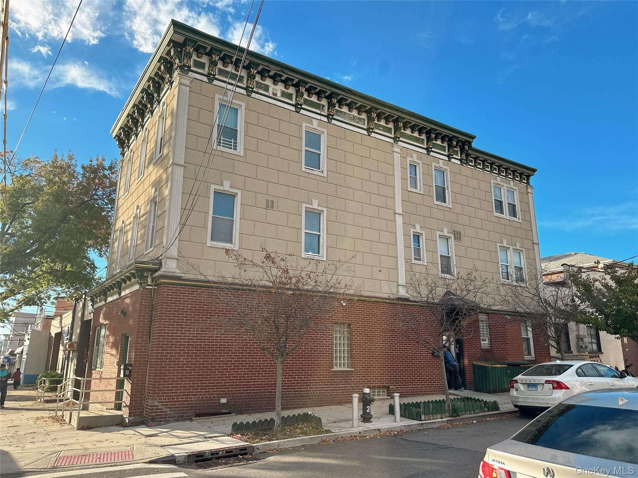 15-46 125th Street thumbnail 2