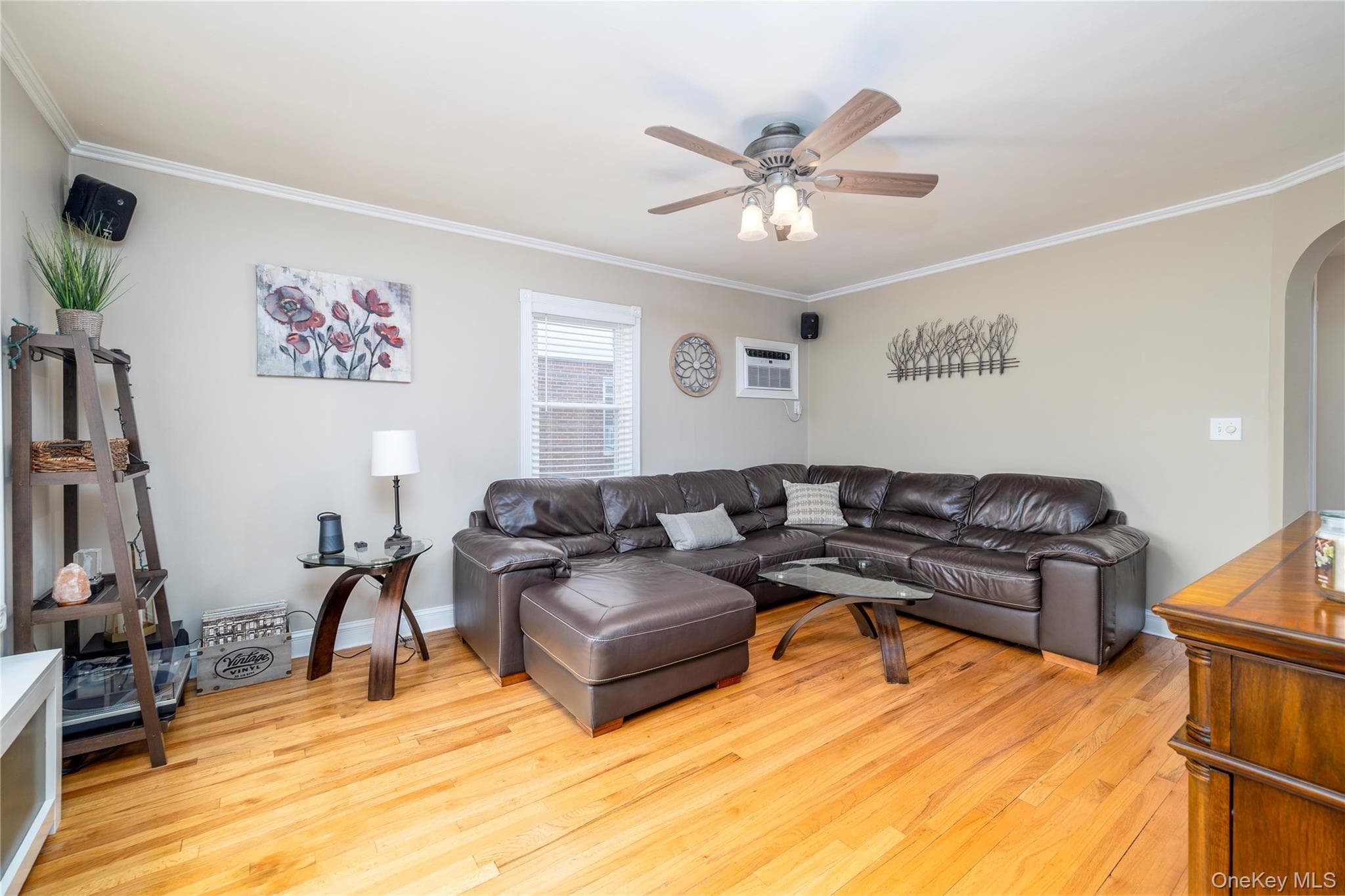 934 Hancock Avenue thumbnail 7