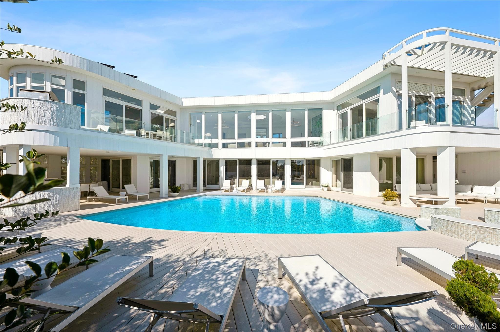 9 Mitchell Dunes Lane thumbnail 2