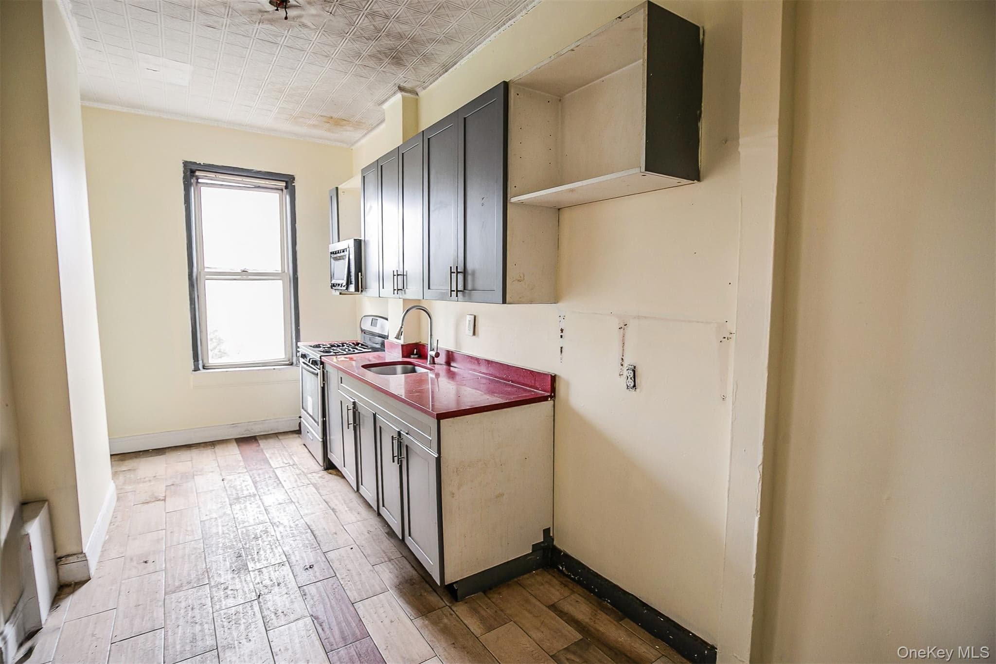 406 Linden Street thumbnail 22