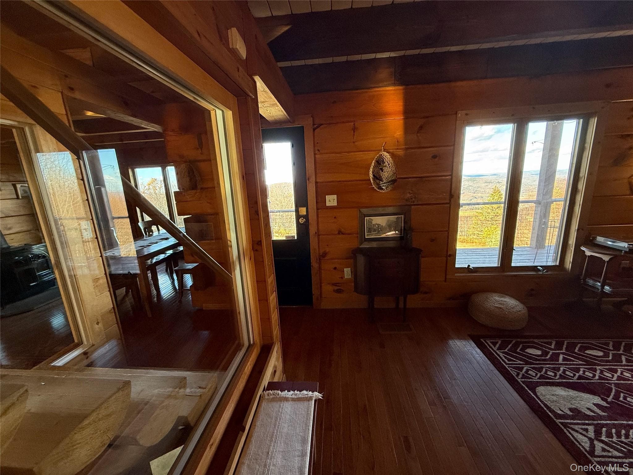 670 Marys Way thumbnail 44