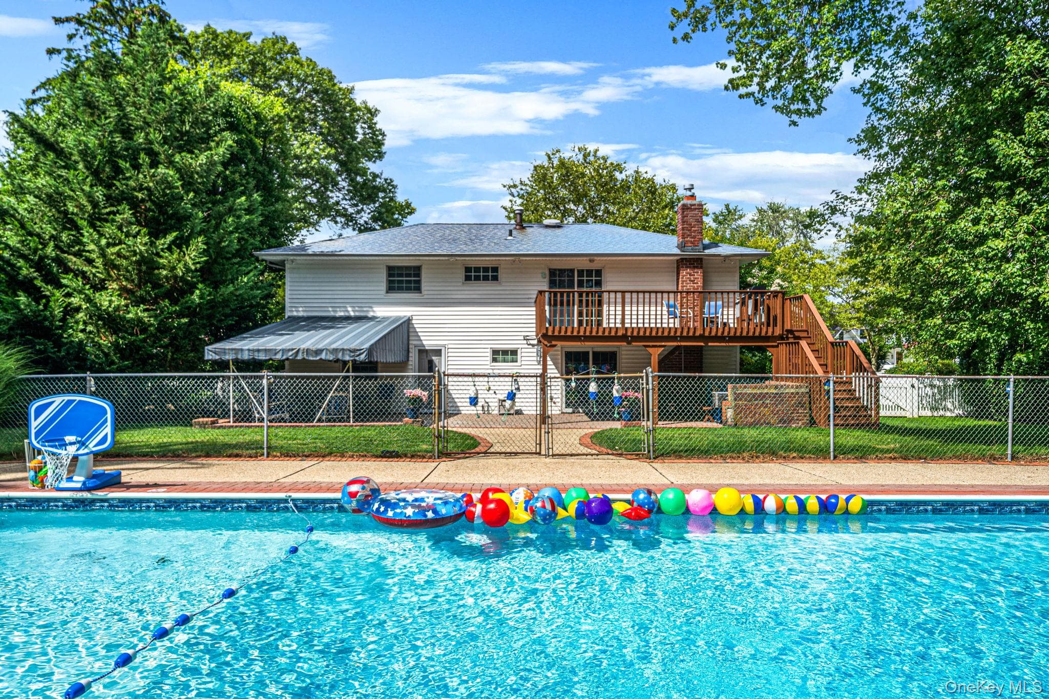 212 Cedrus Avenue thumbnail 25