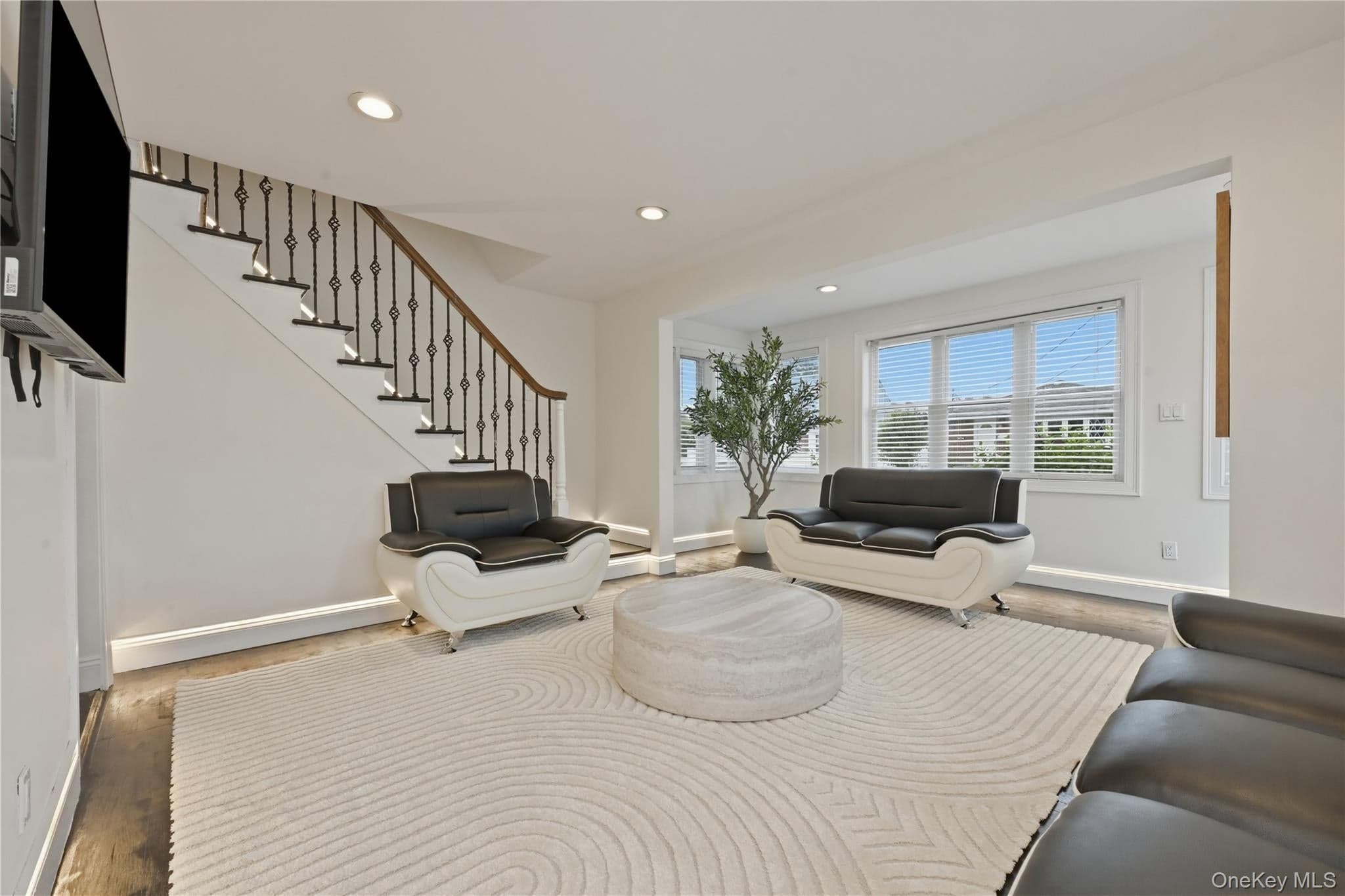 6 Prospect Street thumbnail 4