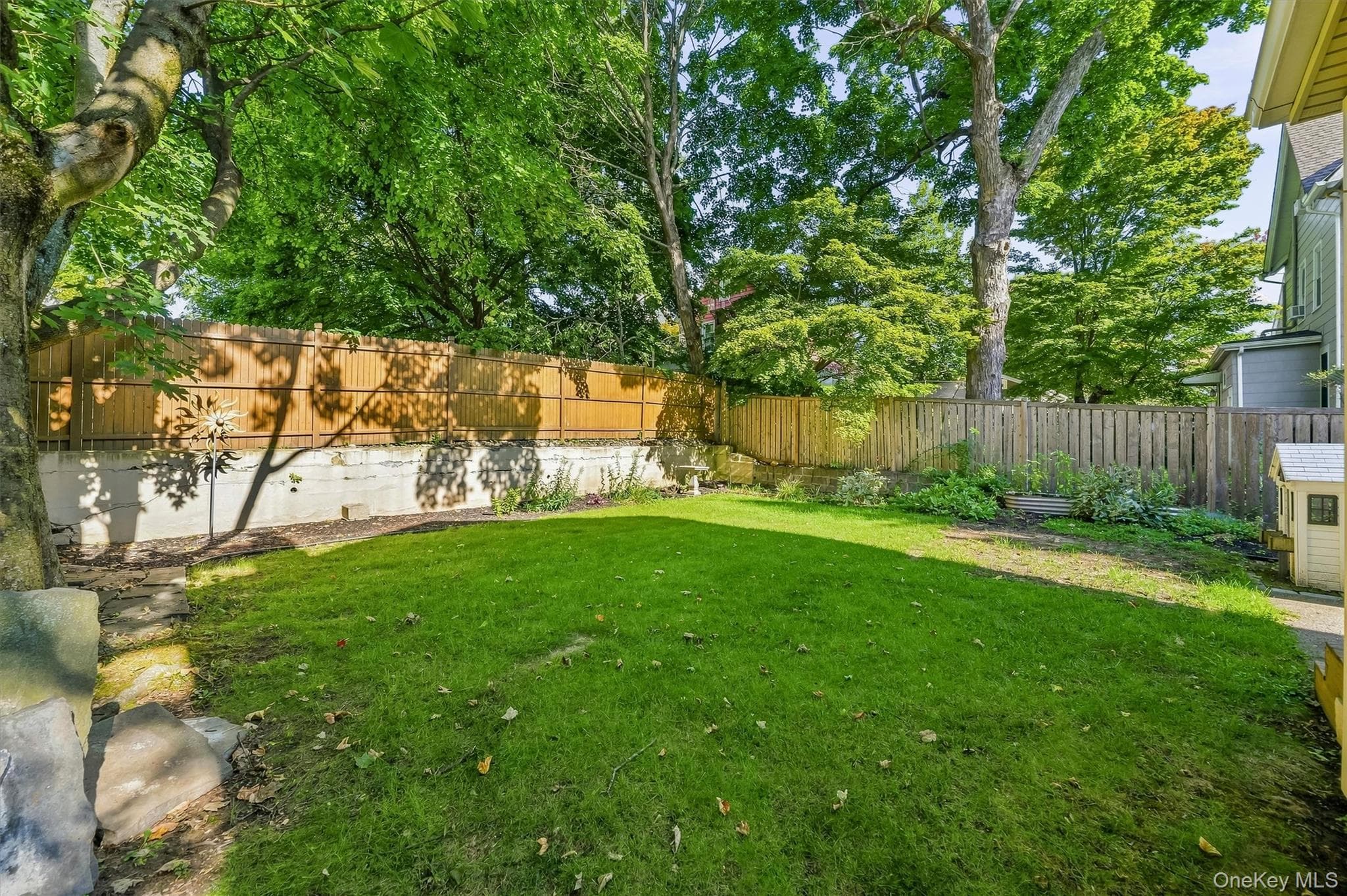 40 N Midland Avenue thumbnail 45