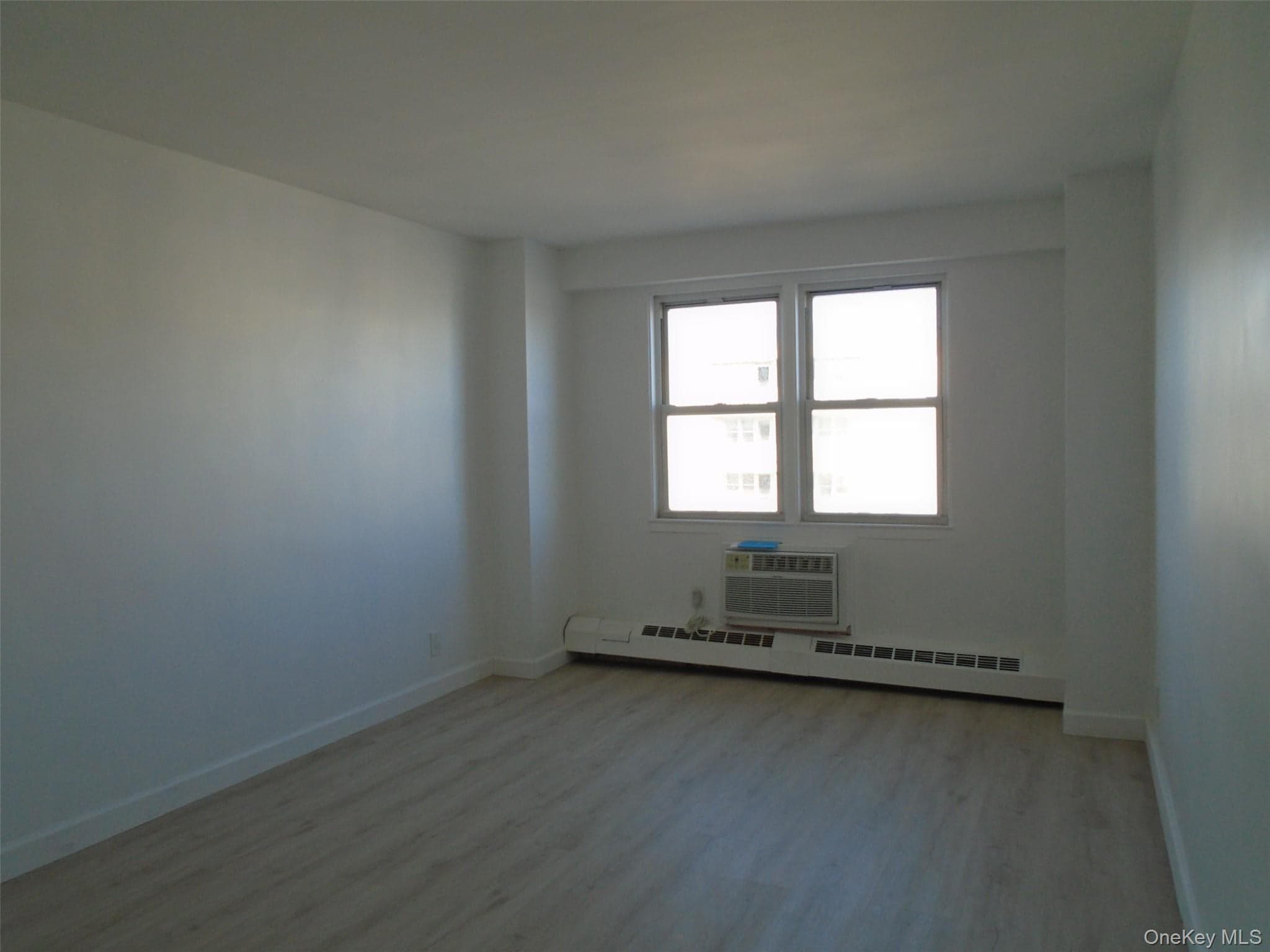 430 Shore Road Unit: 8G thumbnail 17